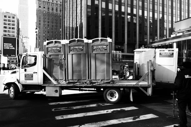 Best Porta potty rental near me  in Beverly, OH